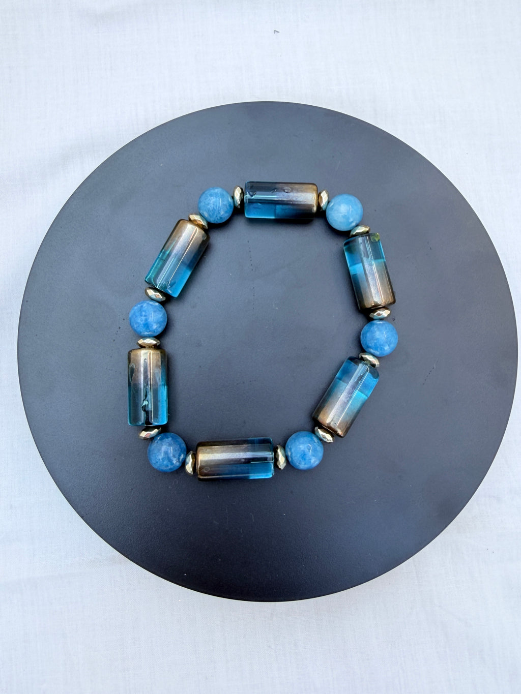 Dodger Blue Agate & Electroplate Glass Bead Bracelet