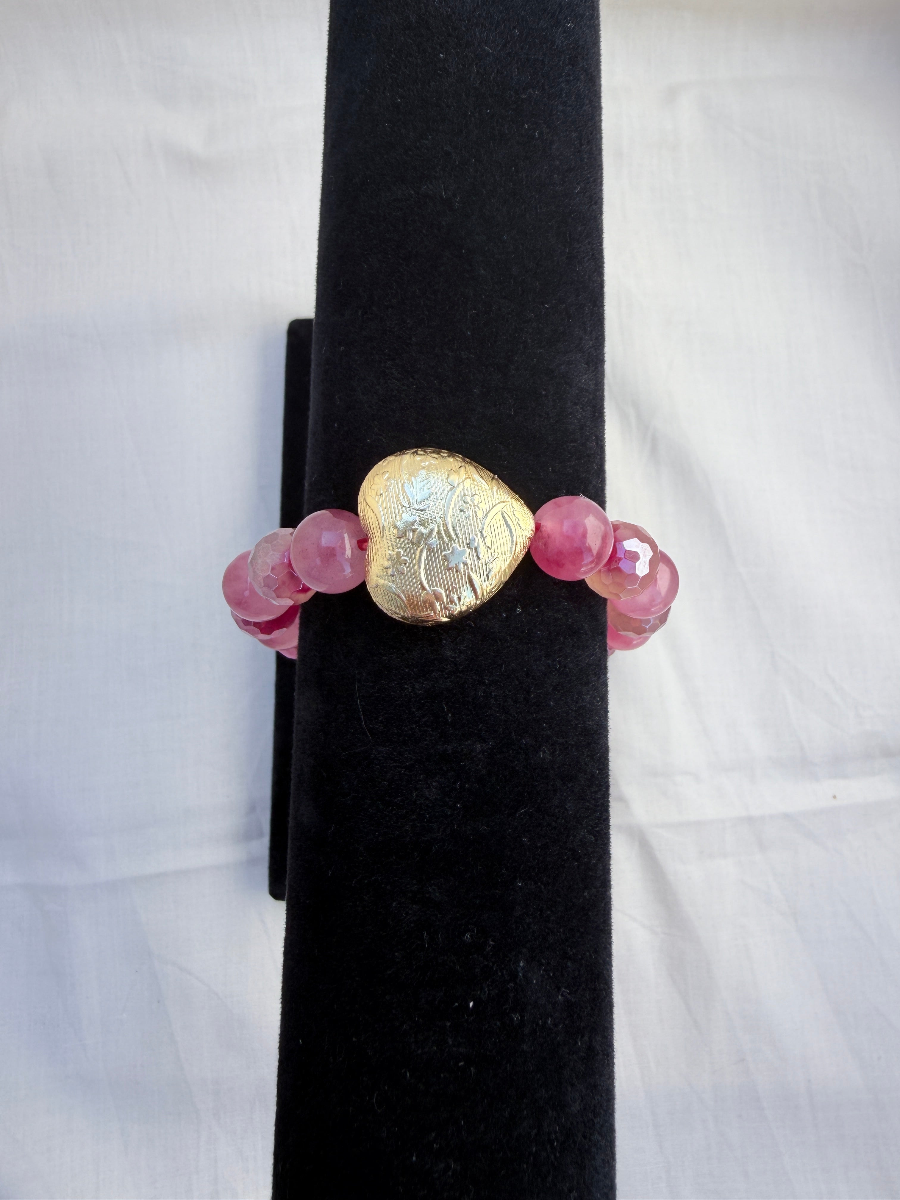 Strawberry Agate & Gold Heart Bracelet
